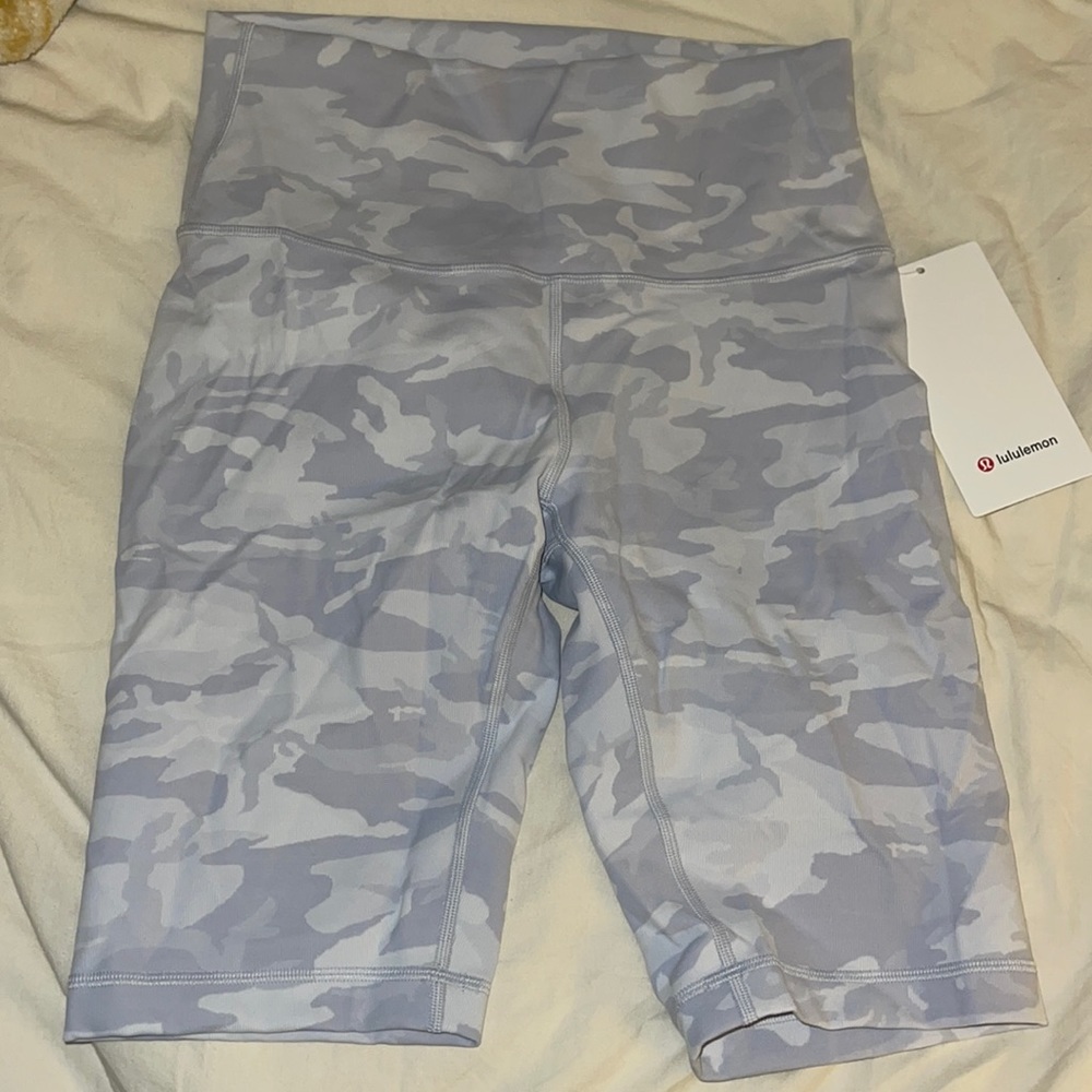 Women’s lulu lemon NWT biker shorts